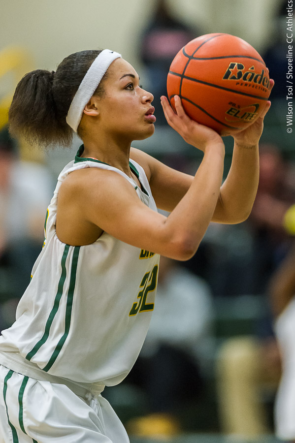 Shoreline CC Women's basketball team hosts Olympic College