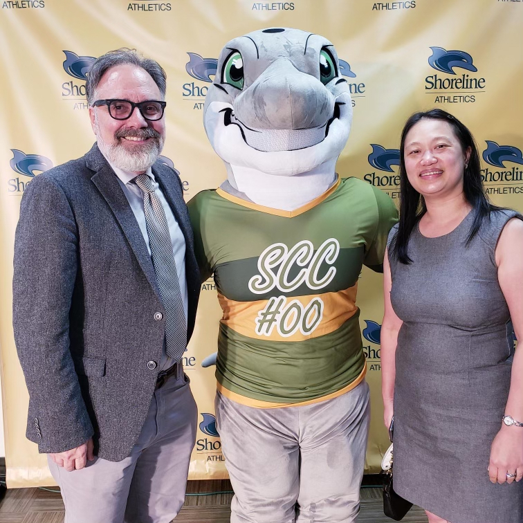 group photo with SCC Dolphie