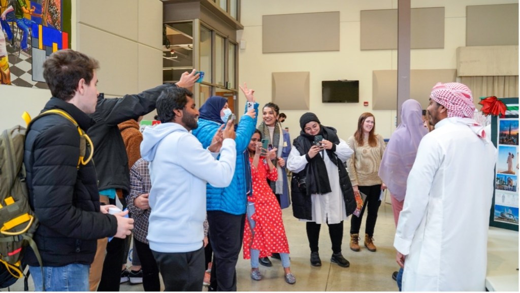 Global Shwcase student and group event photos