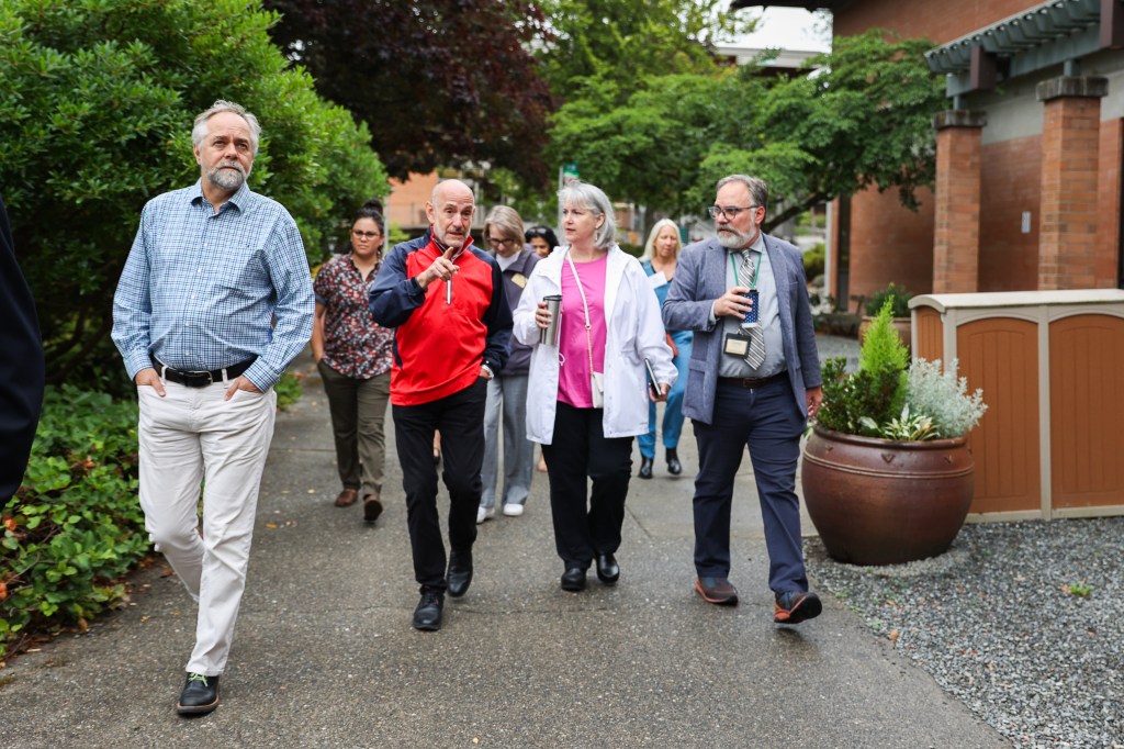 Representative Kloba and members of Shoreline taking a tour around campus.